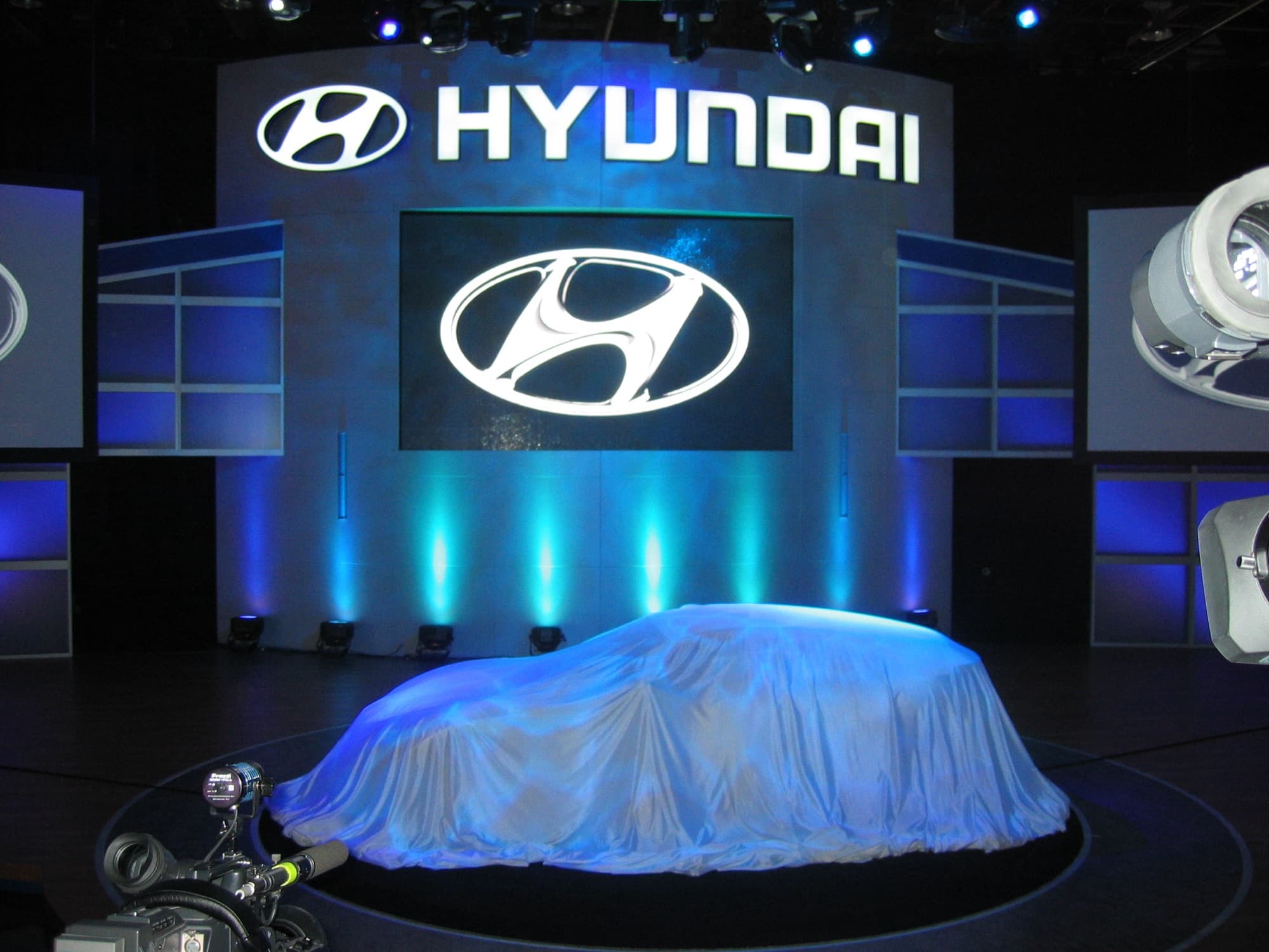 Hyundai Auto Show Press Reveal Events — image 3