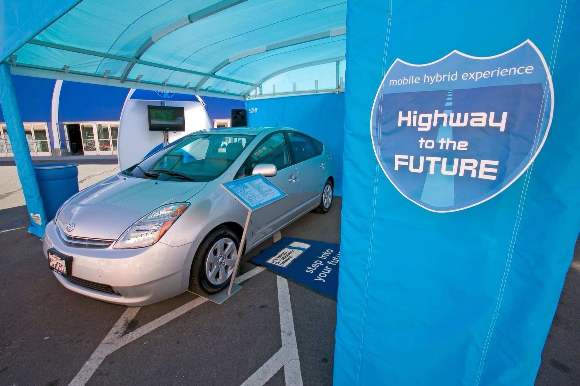 Toyota Highway to the Future: Mobile Hybrid Experience — image 6