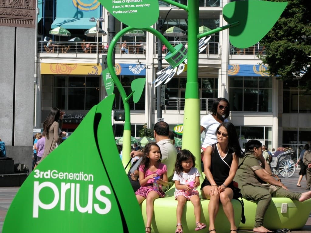 Toyota Prius Solar Tour — image 4